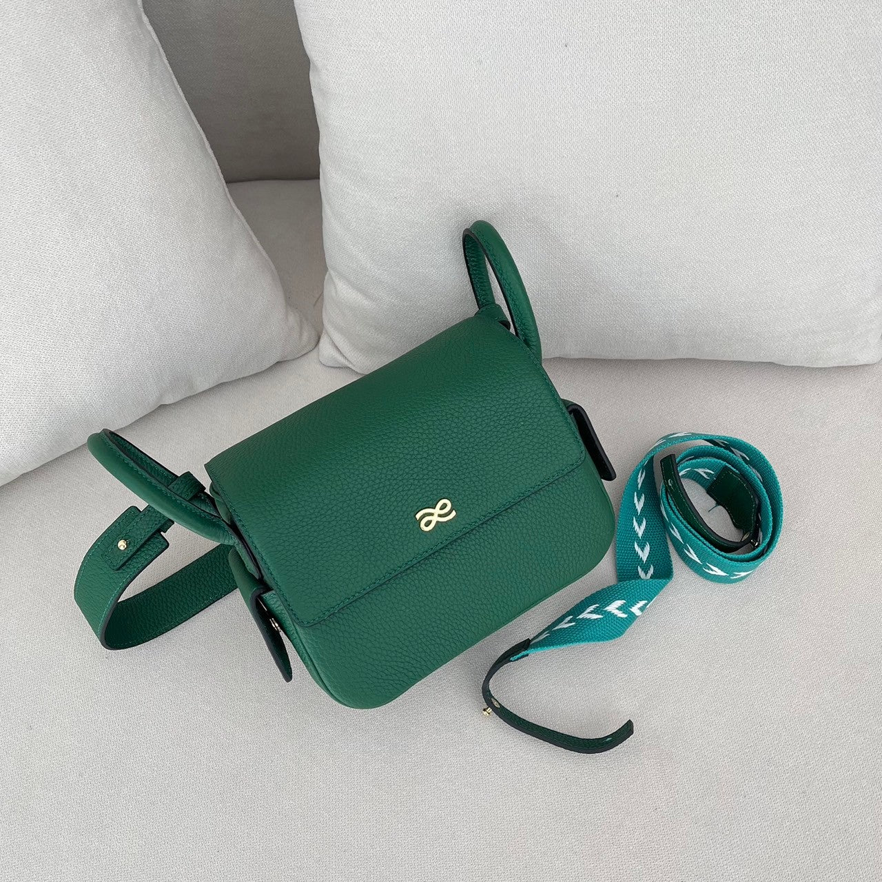 Treasure 18 - Genuine Leather  (Long Strap: Canvas)