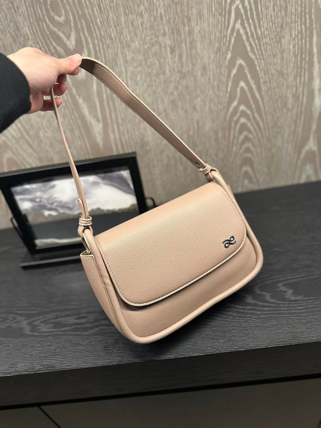 Penelope (Regular) - PU