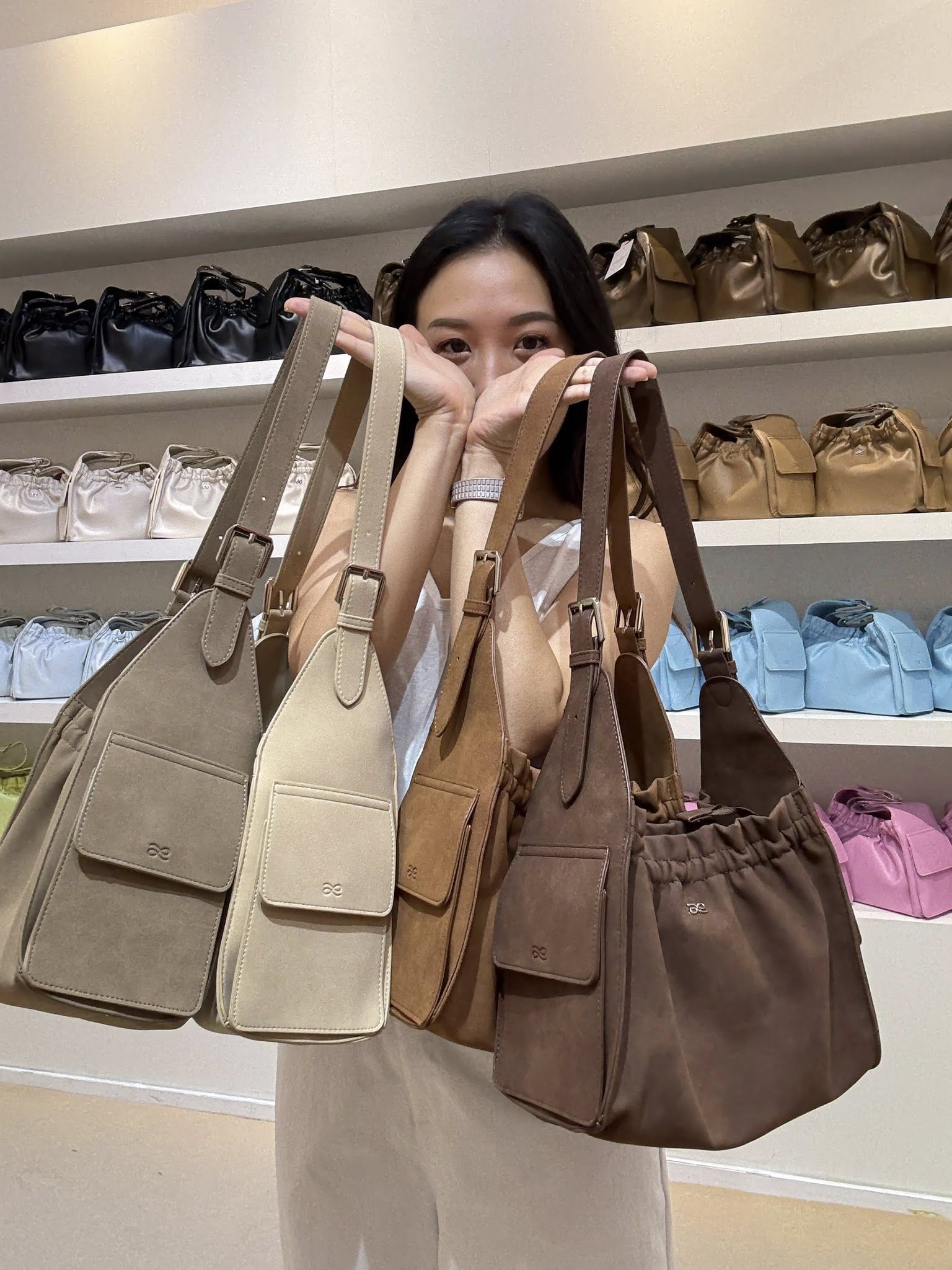 Yumi Bond - Suede PU