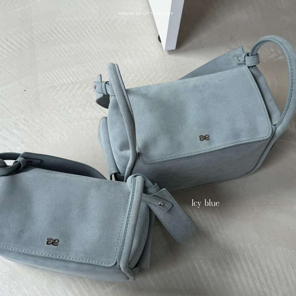 Treasure de reve 24 - Suede PU