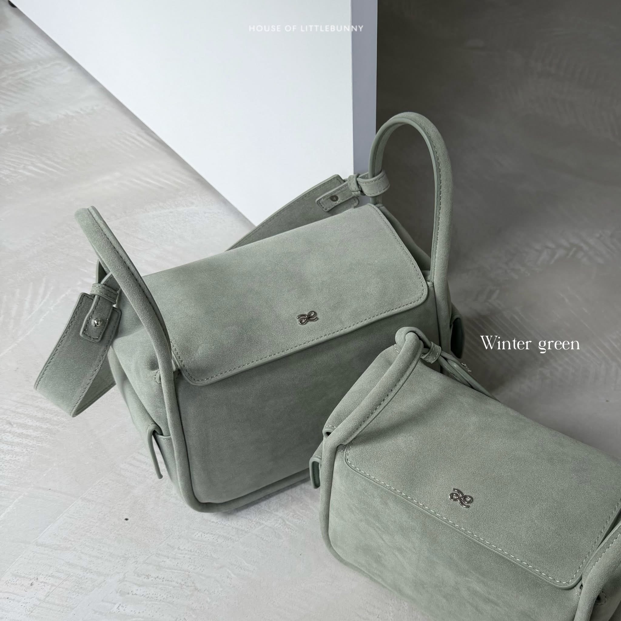 Treasure de reve 22 - Suede PU